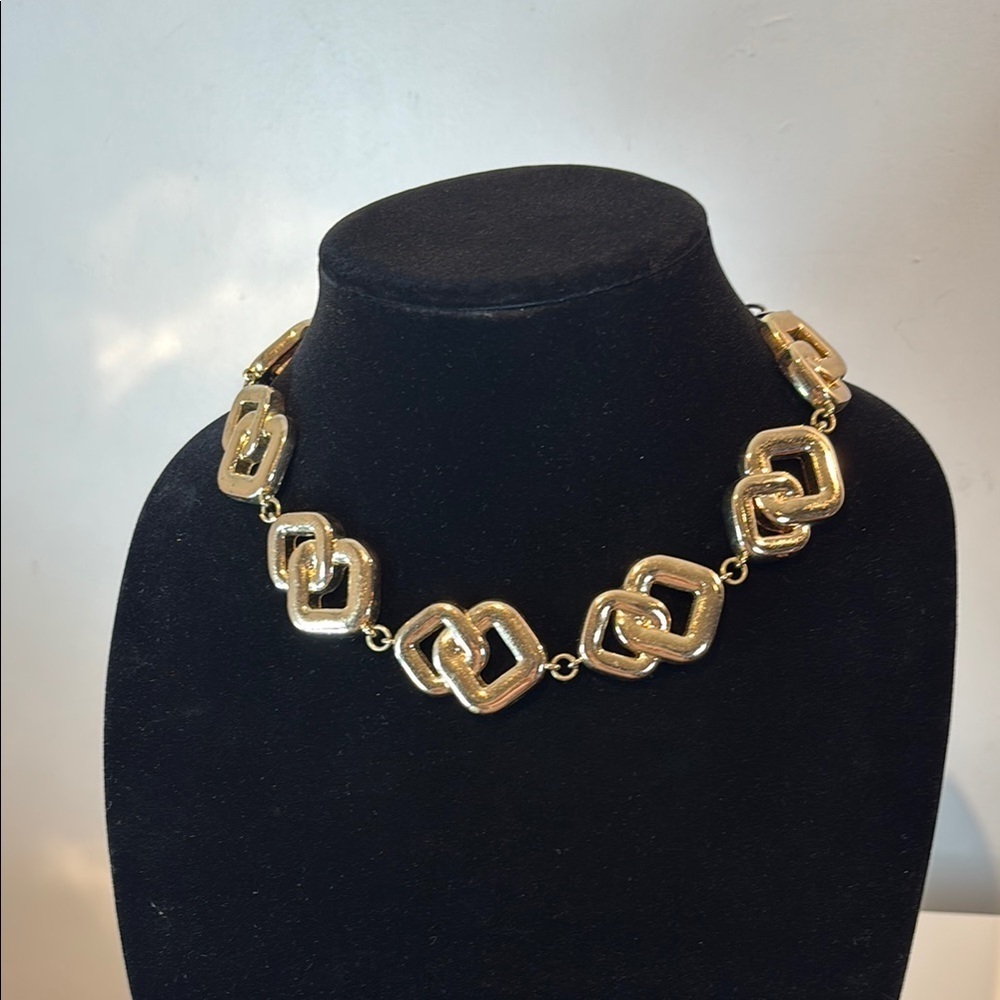 Liz Claiborne signed vintage goldtone chunky geometric necklace